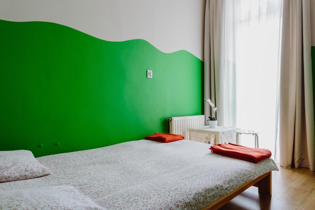 Двухместный (Двухместный номер с 1 кроватью и общей ванной комнатой) хостела Hostel Tara, Краков