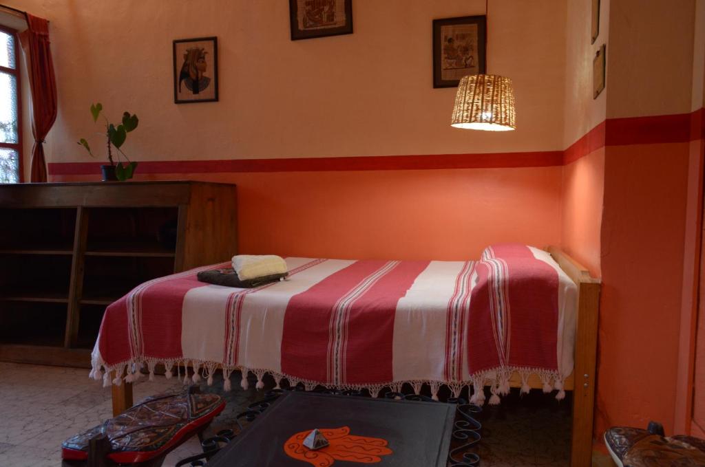 Двухместный (Двухместный номер с 1 кроватью и собственной ванной комнатой) гостевого дома Hostal El Rincón de los Camellos, Сан-Кристобаль-де-лас-Касас