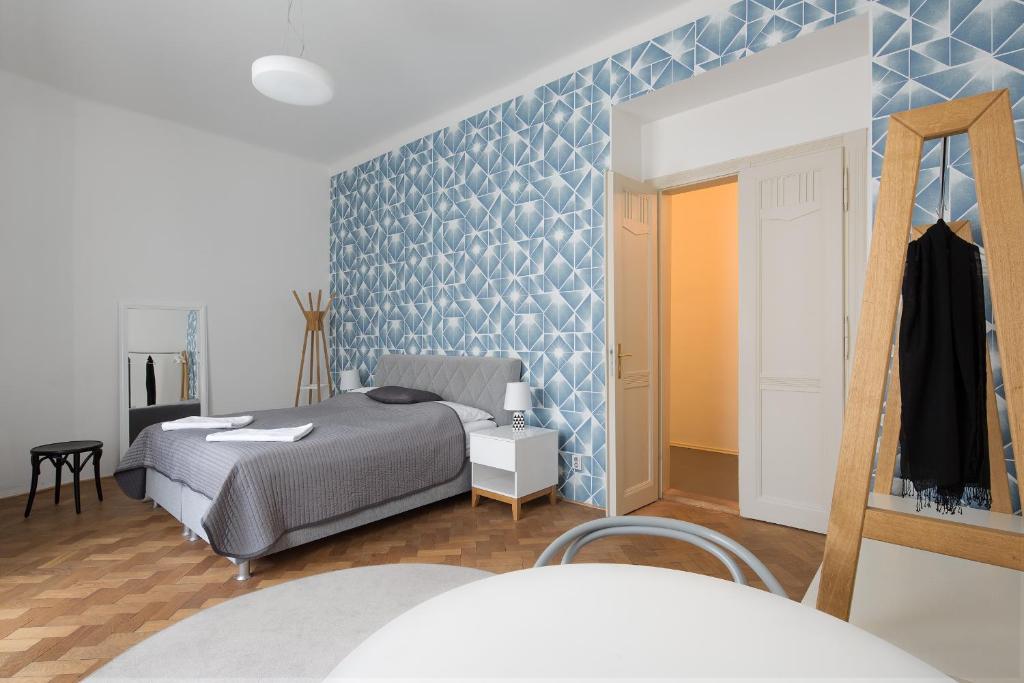 Двухместный (Двухместный номер с 1 кроватью и собственной ванной комнатой вне номера) гостевого дома Лучшее место в Праге, Прага