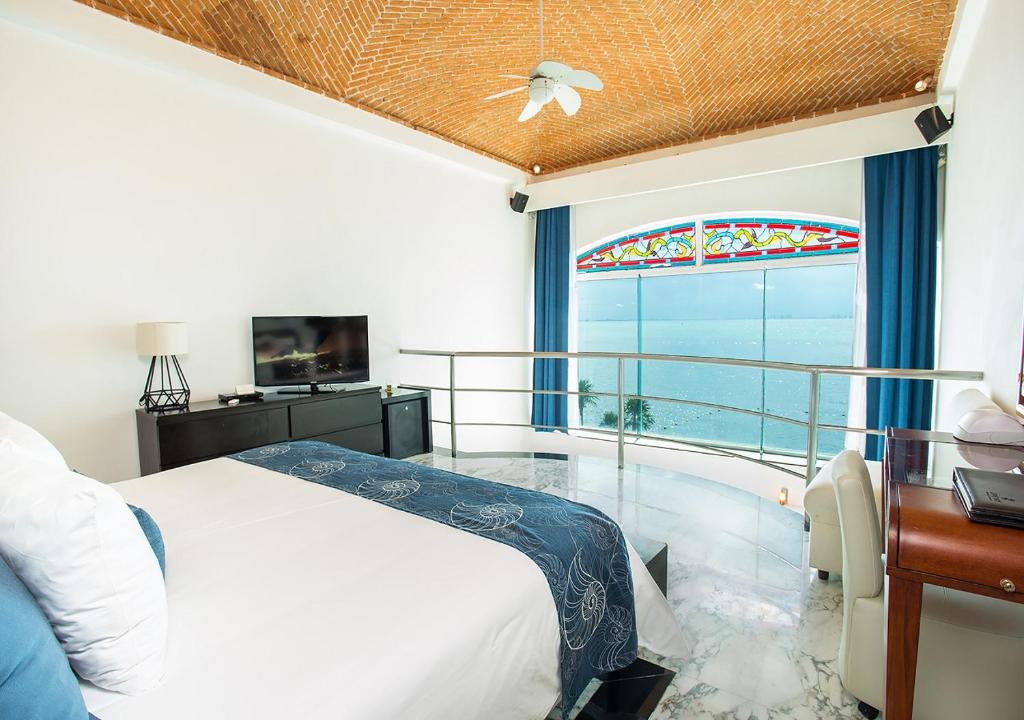 Двухместный (Президентский люкс с кроватью размера «king-size» рядом с океаном) курортного отеля Zoetry Villa Rolandi Isla Mujeres Cancun-All Inclusive, Исла-Мухерес