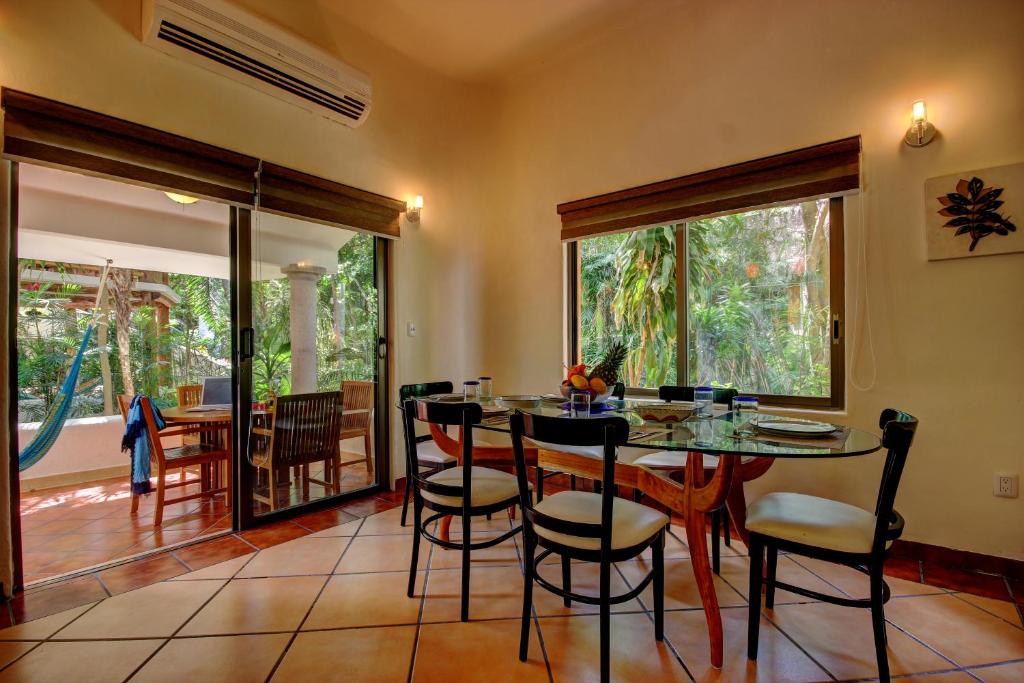 Вилла (Вилла Riviera с 4 спальнями), Riviera Maya Suites