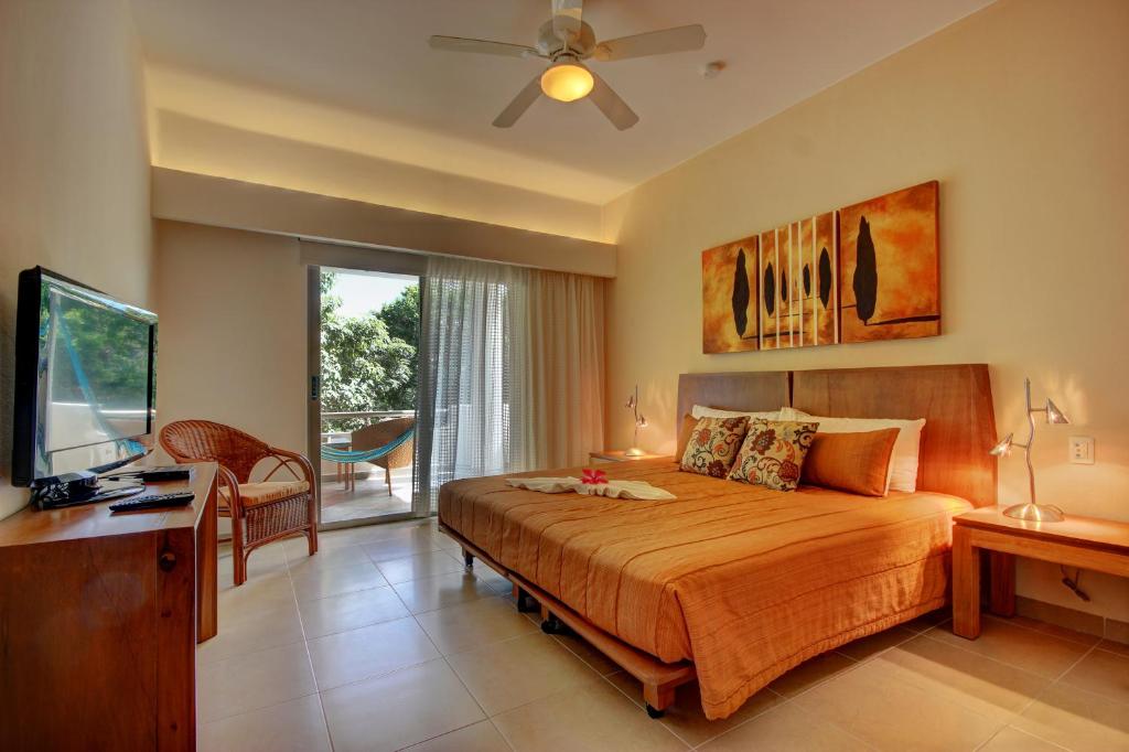 Апартаменты (Апартаменты Riviera с 2 спальнями), Riviera Maya Suites