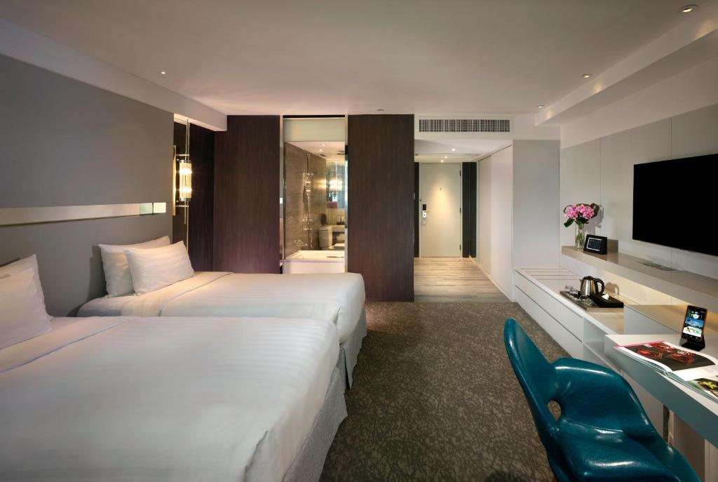 Трехместный (Номер Smart Plus с дополнительной кроватью) отеля Nathan Hotel, Гонконг (город)
