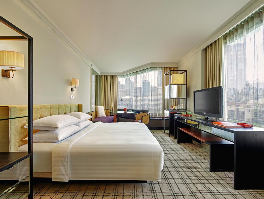 Двухместный (Номер Делюкс с кроватью размера «king-size») отеля Grand Hyatt Erawan Bangkok, Бангкок