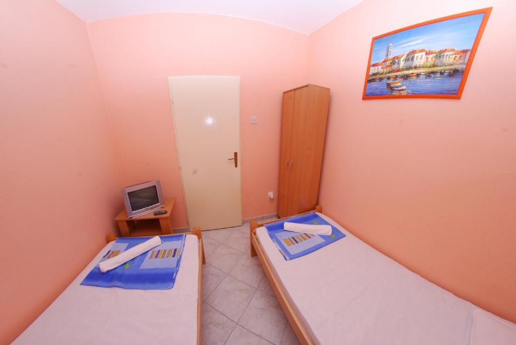 Апартаменты (Апартаменты с 3 спальнями) апартамента Apartments Kaludjerovic, Котор