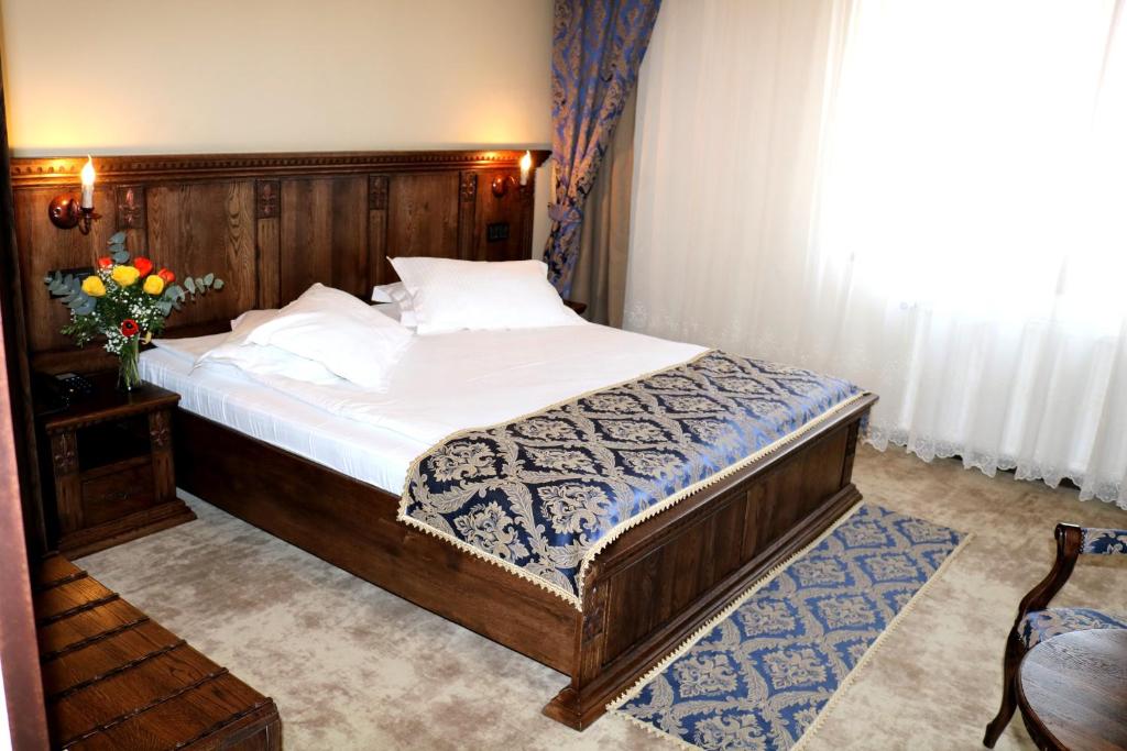 Двухместный (Стандартный двухместный номер с 1 кроватью) отеля Castel Transilvania, Бая-Маре