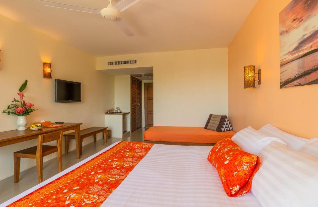 Двухместный (Двухместный номер повышенной комфортности «Гранд») отеля Srisuksant Resort, Краби