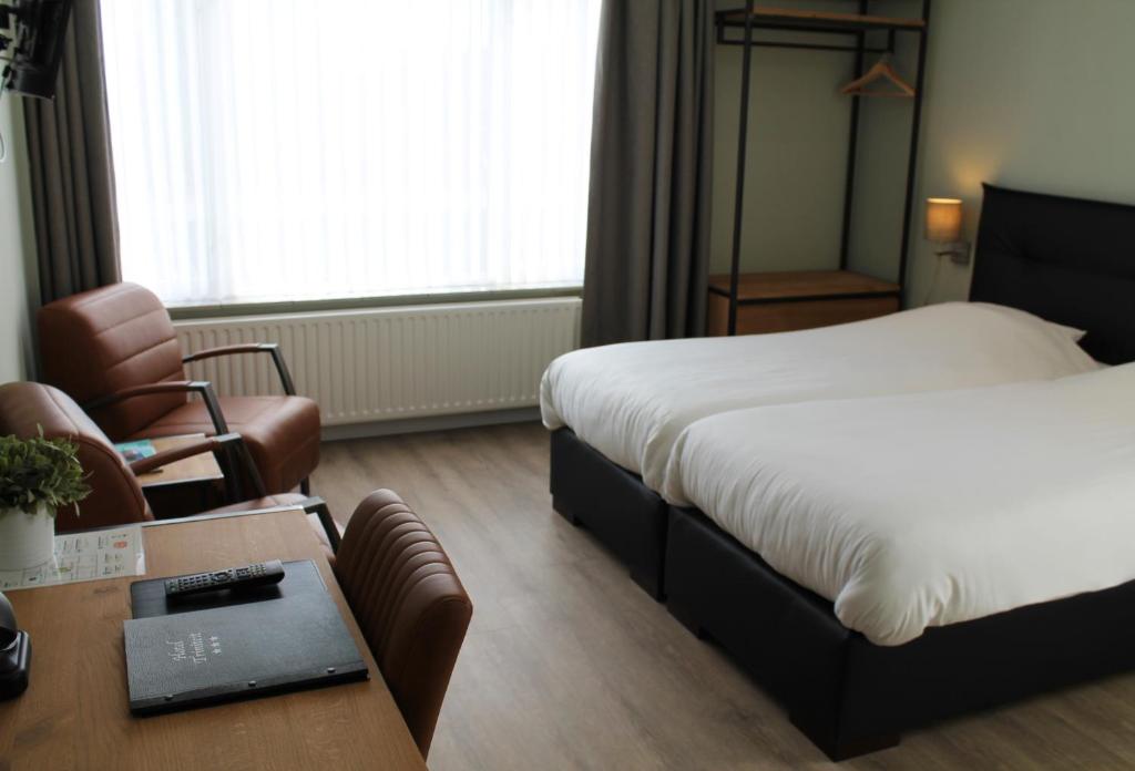 Двухместный (Стандартный двухместный номер с 1 кроватью) отеля Hotel Triniteit, Берген-оп-Зом