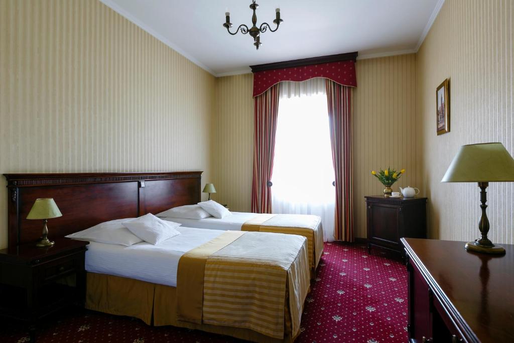 Двухместный (Двухместный номер с 2 отдельными кроватями) отеля Turówka Hotel & Spa, Величка