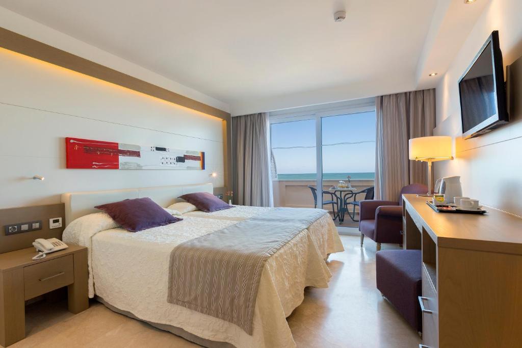 Двухместный (Двухместный номер с 1 кроватью с видом на море) отеля Sensimar Playa La Barrosa - Adults Only, Кадис