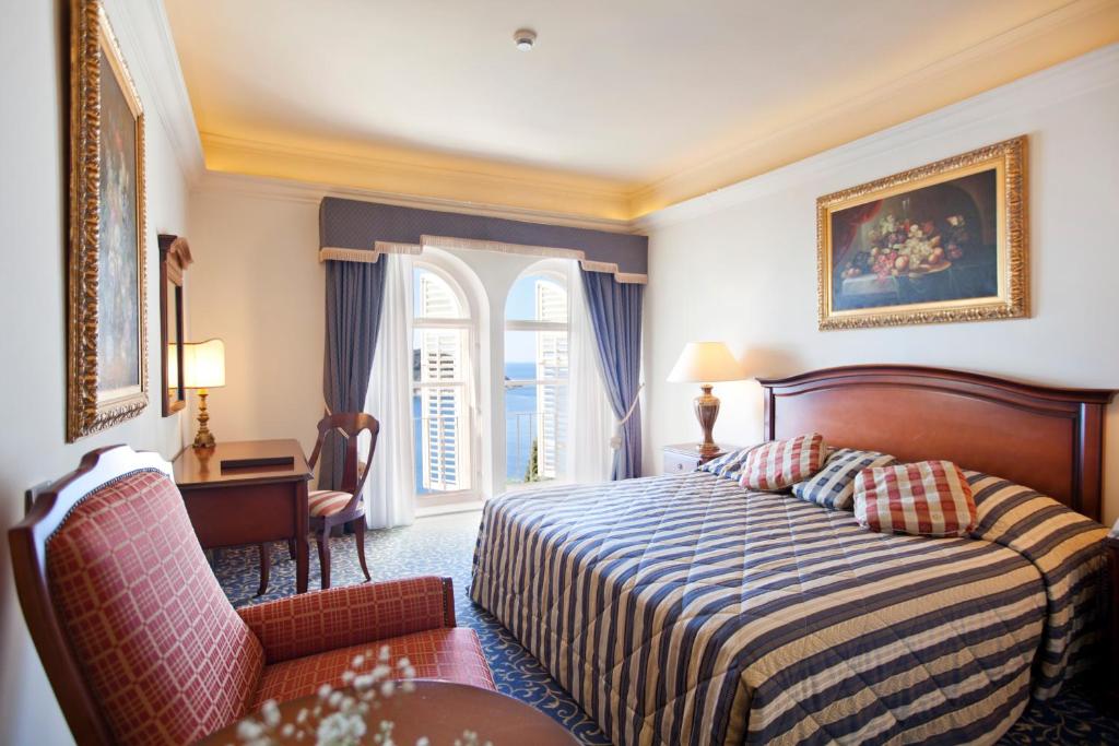 Двухместный (Двухместный номер с 1 кроватью и видом на море - Вилла Argentina) отеля Grand Villa Argentina, Дубровник