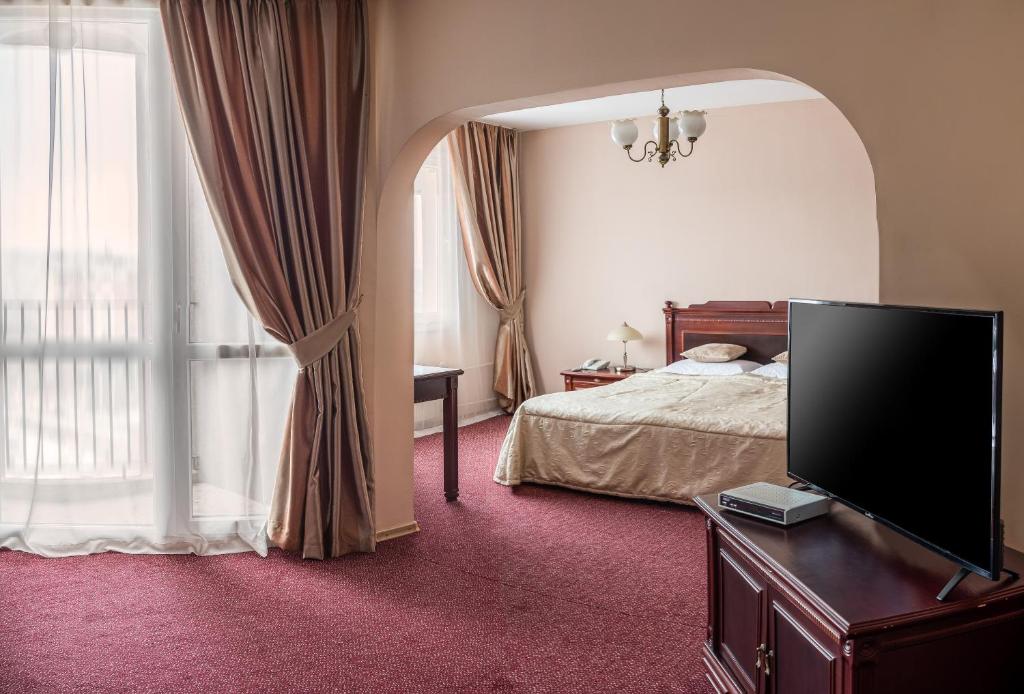 Сьюит (Люкс с 1 спальней) отеля Hotel Balkan, Плевен