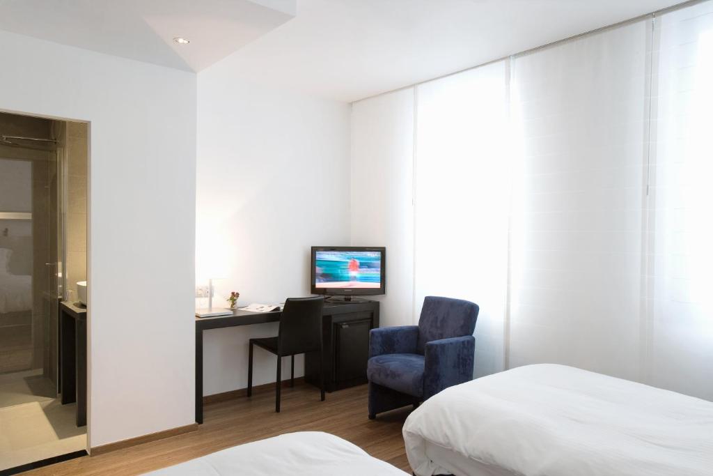 Двухместный (Двухместный номер с 2 отдельными кроватями) отеля Aqua Hotel Brussels, Брюссель