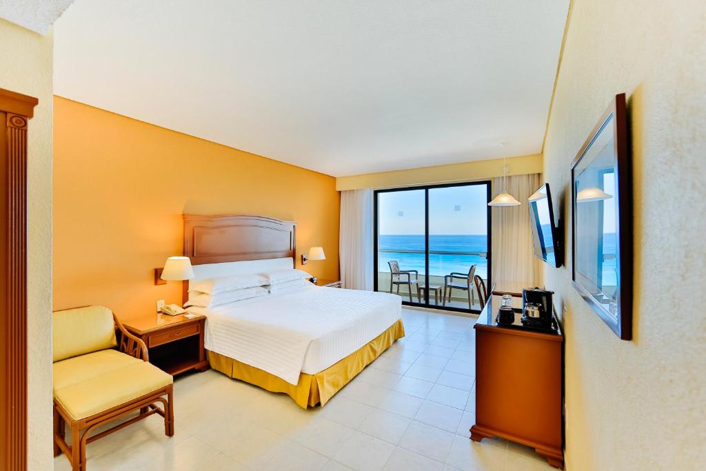Двухместный (Двухместный номер с 1 кроватью рядом с океаном (для 2 взрослых и 1 ребенка)) курортного отеля Occidental Tucancún, Канкун