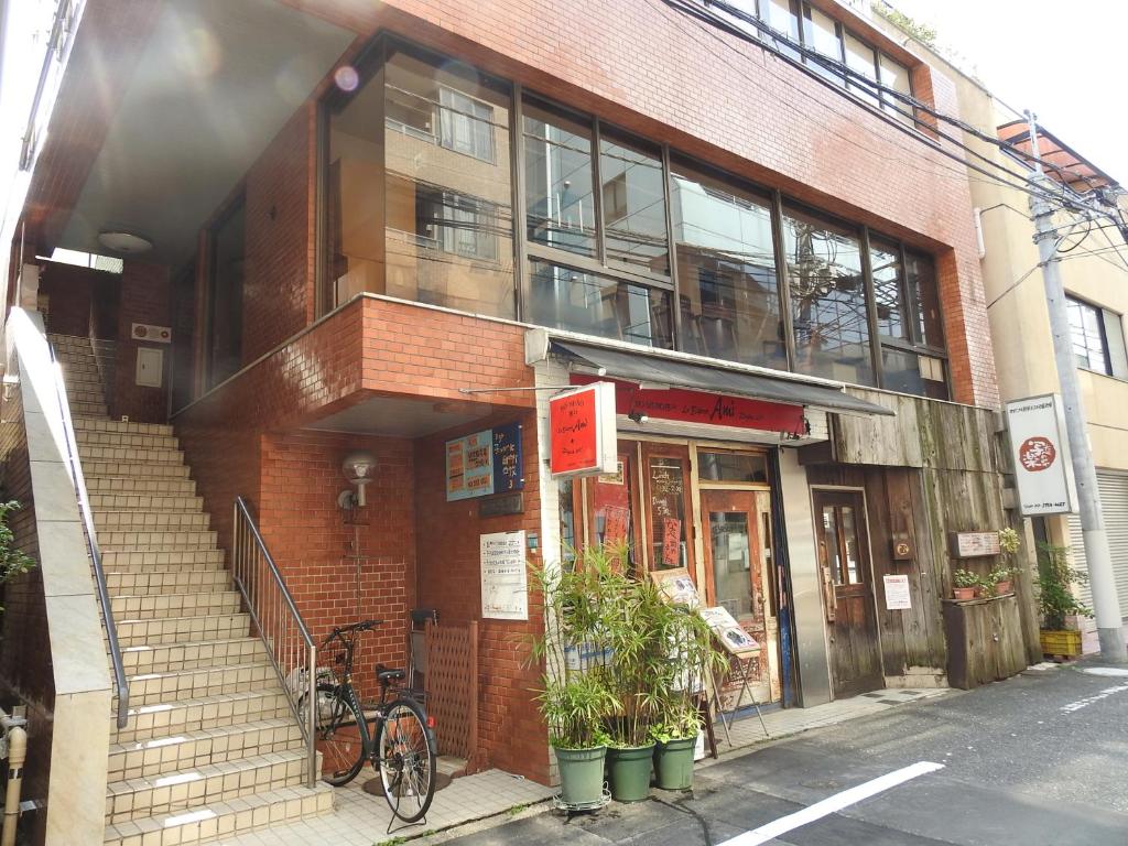 Хостел bnb+ Secret Base Mejiro, Токио