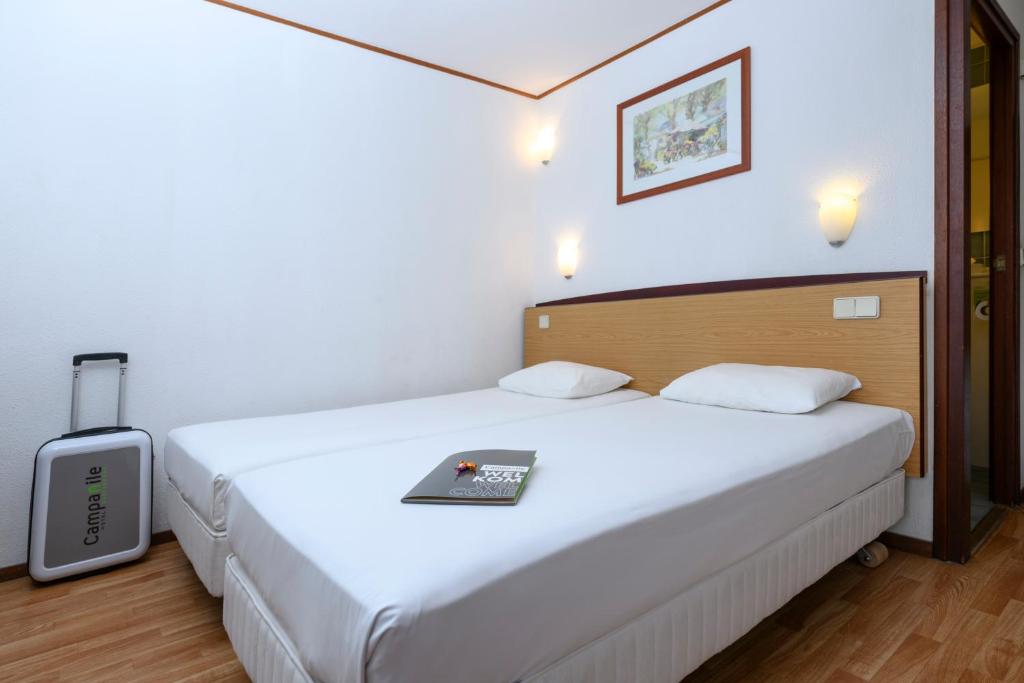 Двухместный (Двухместный номер с 2 отдельными кроватями) отеля Campanile Hotel & Restaurant Leeuwarden, Гронинген