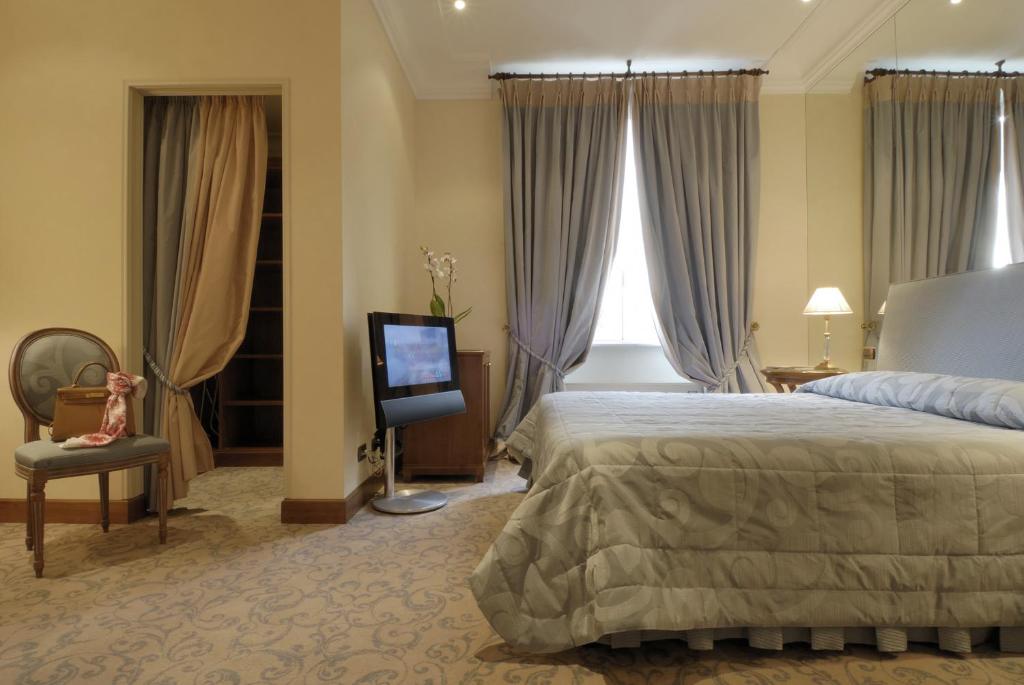 Двухместный (Двухместный номер Делюкс с 1 кроватью), Aldrovandi Villa Borghese - The Leading Hotels of the World