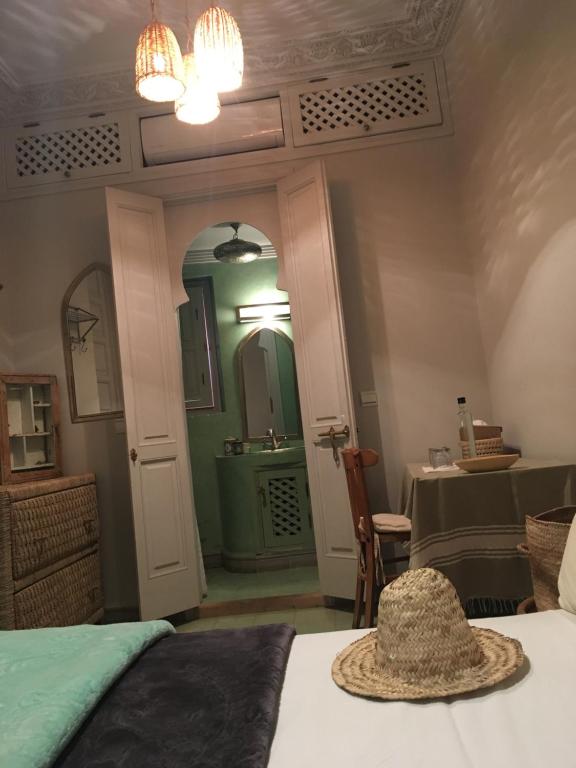 Двухместный (Улучшенный двухместный номер с 1 кроватью) отеля Riad Laly, Марракеш
