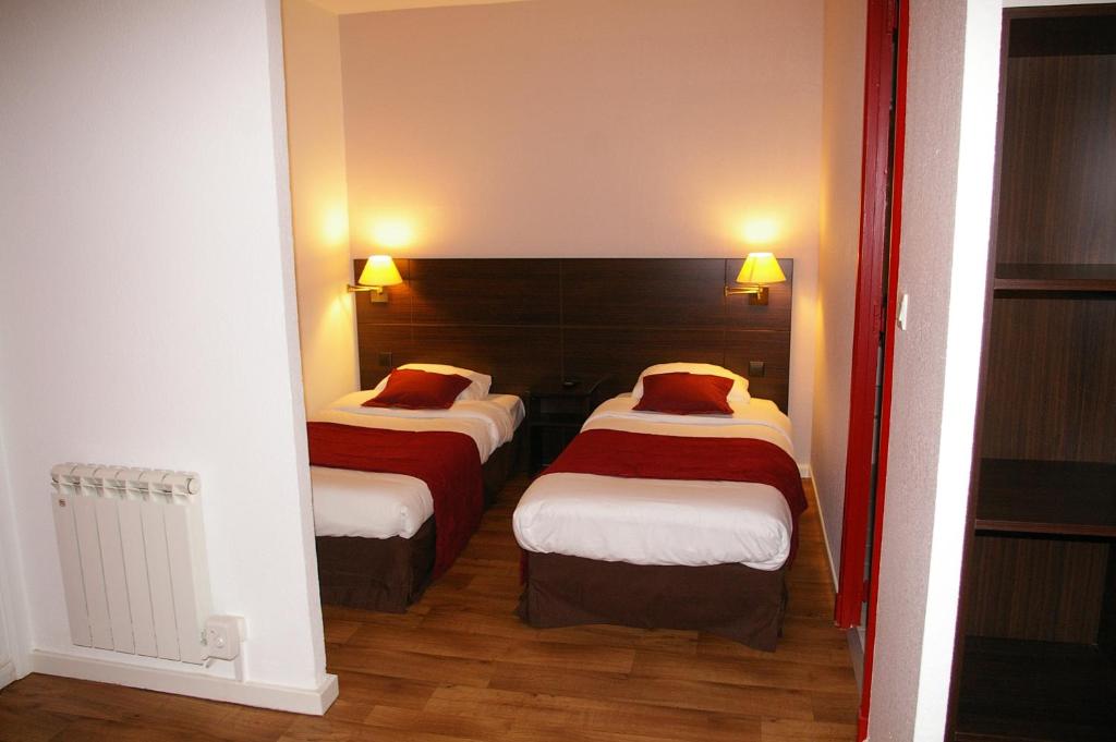 Двухместный (Двухместный номер с 2 отдельными кроватями) отеля Hôtel balladins Perpignan Gare, Перпиньян