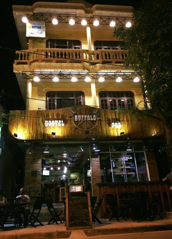 Хостел Buffalo Pub and Hostel, Донгхой
