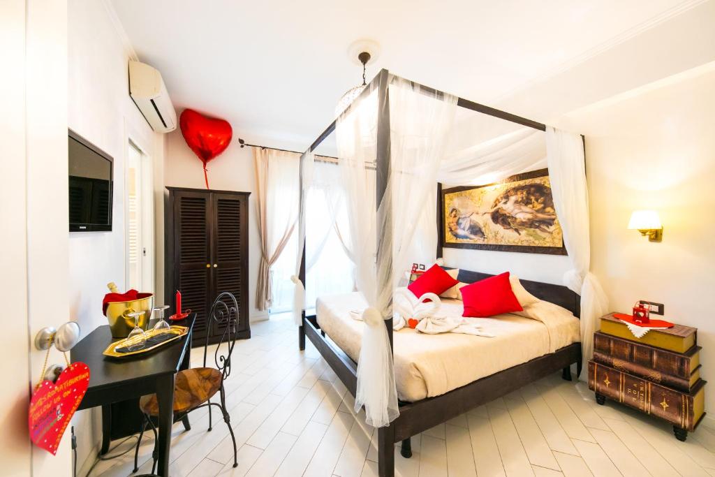 Двухместный (Двухместный номер с 1 кроватью, без гидромассажной ванной) отеля Suites Roma Tiburtina, Рим
