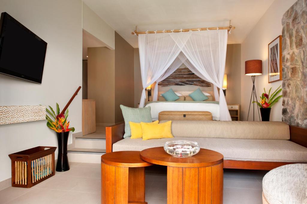 Двухместный (Двухместный номер с 2 отдельными кроватями и видом на море) курортного отеля Kempinski Seychelles Resort, Такамака
