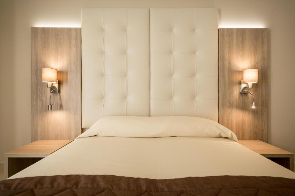Двухместный (Небольшой двухместный номер с 1 кроватью) отеля Hotel Bel Soggiorno, Генуя