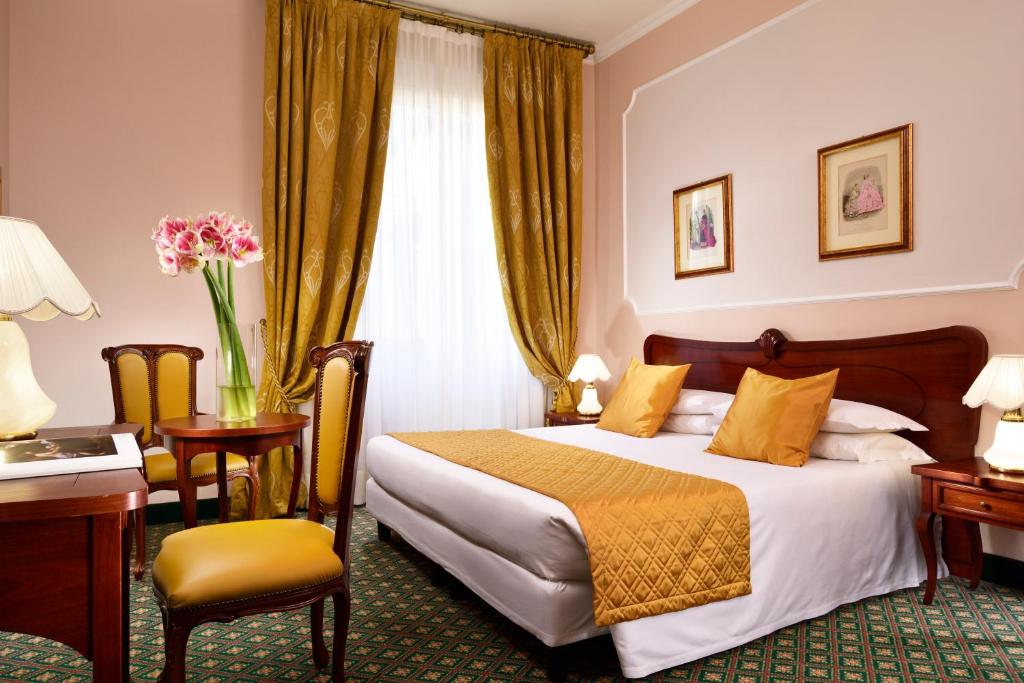 Двухместный (Двухместный номер с 1 кроватью или 2 отдельными кроватями) отеля Hotel Berchielli, Флоренция