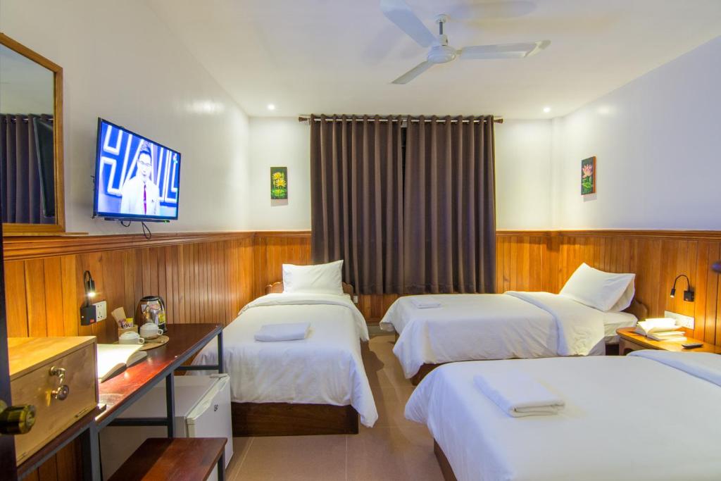 Трехместный (Triple Room - Complimentary Pick Up), Bokre Angkor Hostel