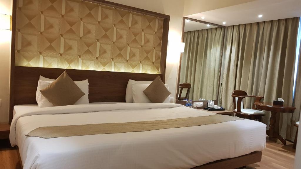 Сьюит (Семейный люкс) отеля Hotel Aarya international, Мумбай