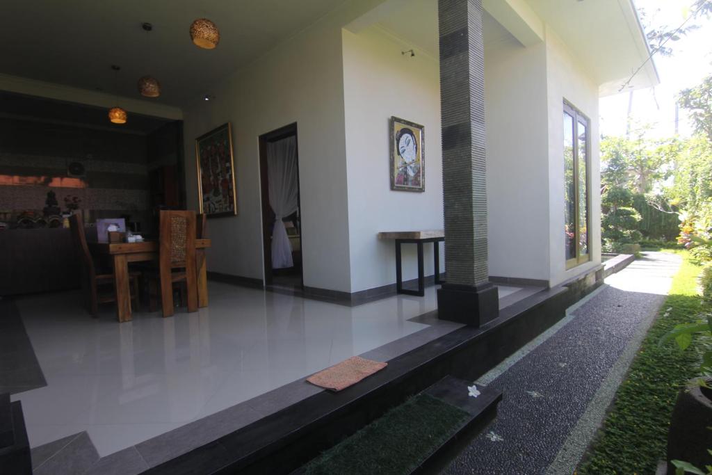 Вилла (Вилла с 2 спальнями и собственным бассейном), Ubud Paradise Villa