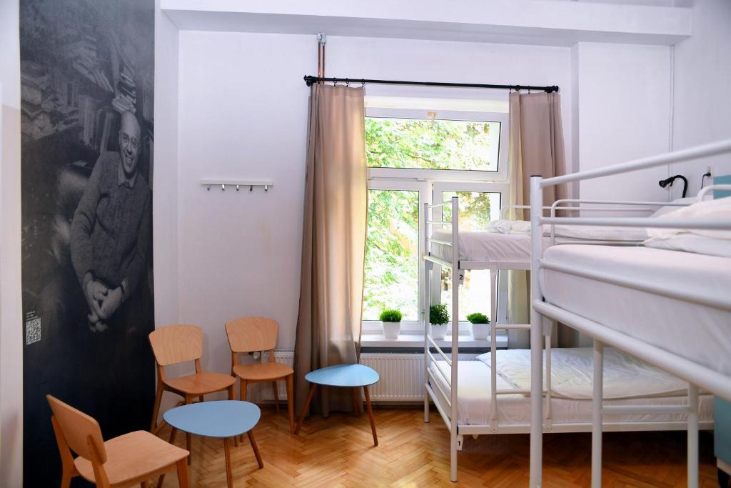 Семейный (Кровать в общем 8-местном номере) хостела Warsaw Hostel Centrum, Варшава