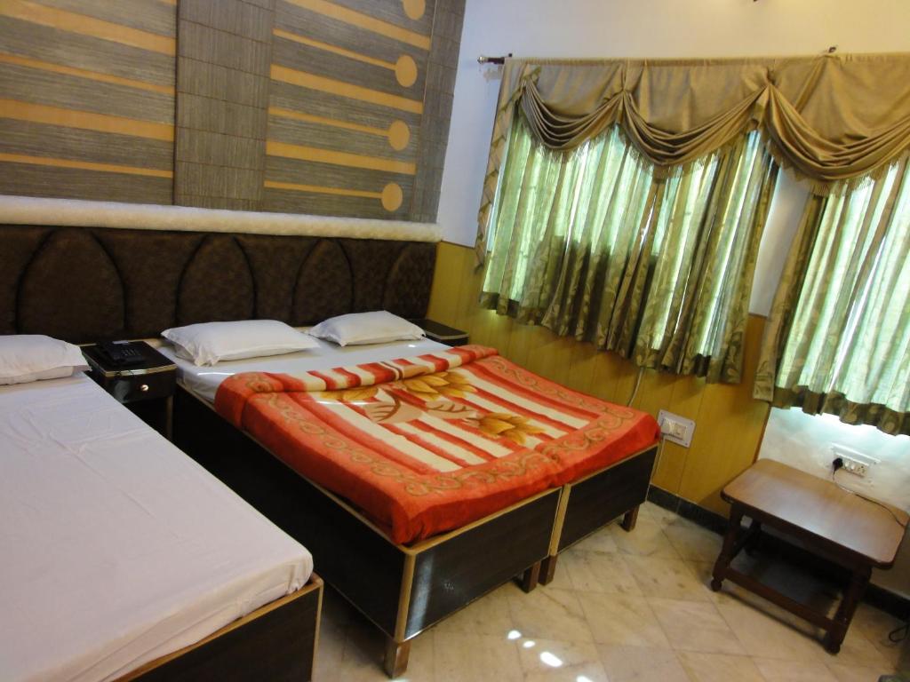 Двухместный (Номер Делюкс) отеля Hotel Taj Plaza, Агра