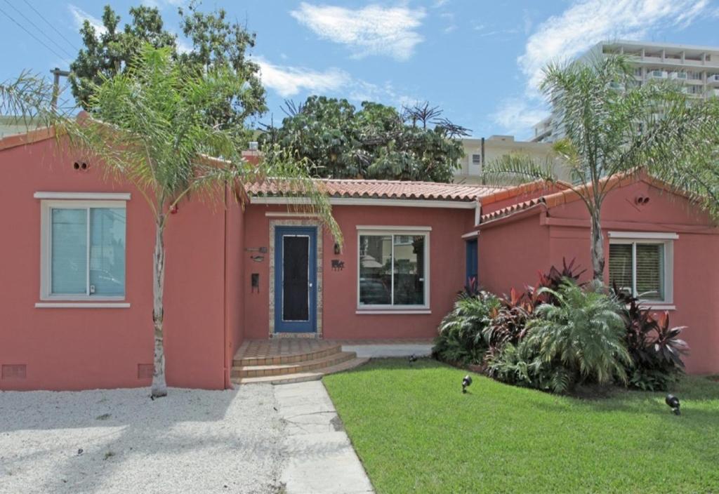 Номер (Дом с 3 спальнями), Bikini Lodge