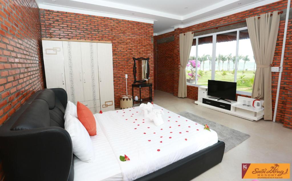 Двухместный (Двухместный номер Делюкс с 1 кроватью) отеля Suoi Hong Resort, Фантхьет