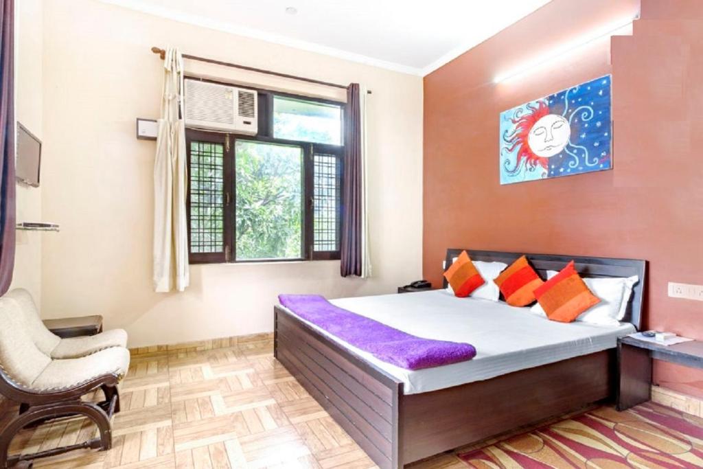 Двухместный (Двухместный номер Делюкс с 1 кроватью и балконом) отеля Amraai Homestay, Ришикеш