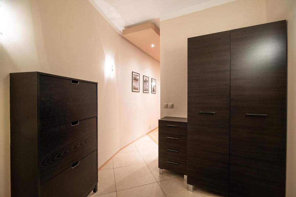 Апартаменты (Апартаменты с балконом - Krowoderska, 6), Cracow Rent Apartments