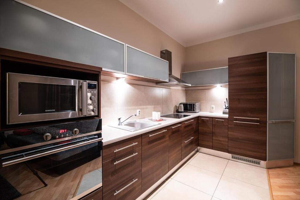 Апартаменты (Апартаменты с балконом - Krowoderska, 6), Cracow Rent Apartments