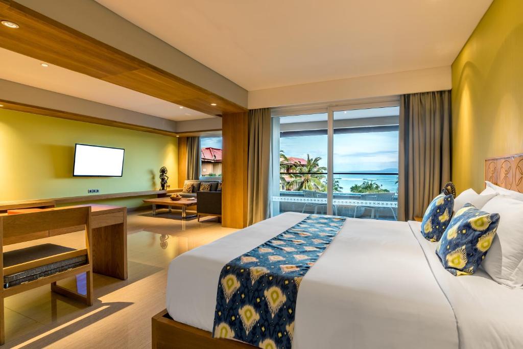 Сьюит (Люкс с видом на океан) курортного отеля Hotel Nikko Bali Benoa Beach, Нуса Дуа
