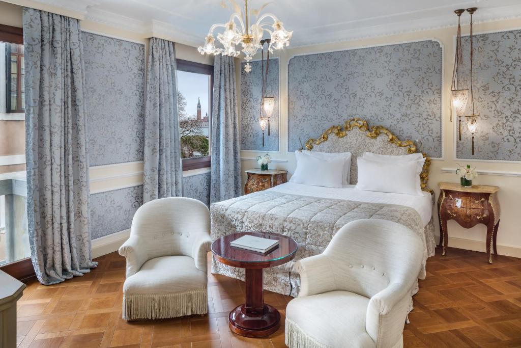 Двухместный (Двухместный номер с 1 кроватью, вид на канал) отеля Baglioni Hotel Luna - The Leading Hotels of the World, Венеция