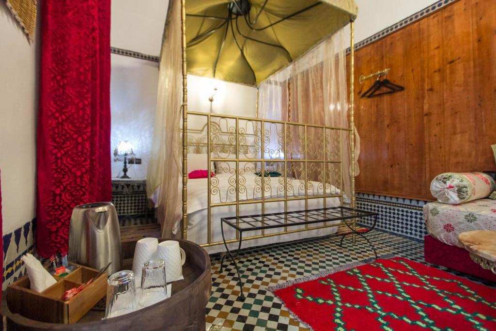 Двухместный (Двухместный номер Делюкс с 1 кроватью и ванной) отеля Riad Lalla Zoubida, Фес