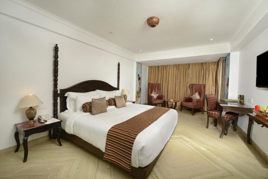 Двухместный (Двухместный номер Делюкс с 1 кроватью или 2 отдельными кроватями) отеля EllBee Ganga View, Ришикеш