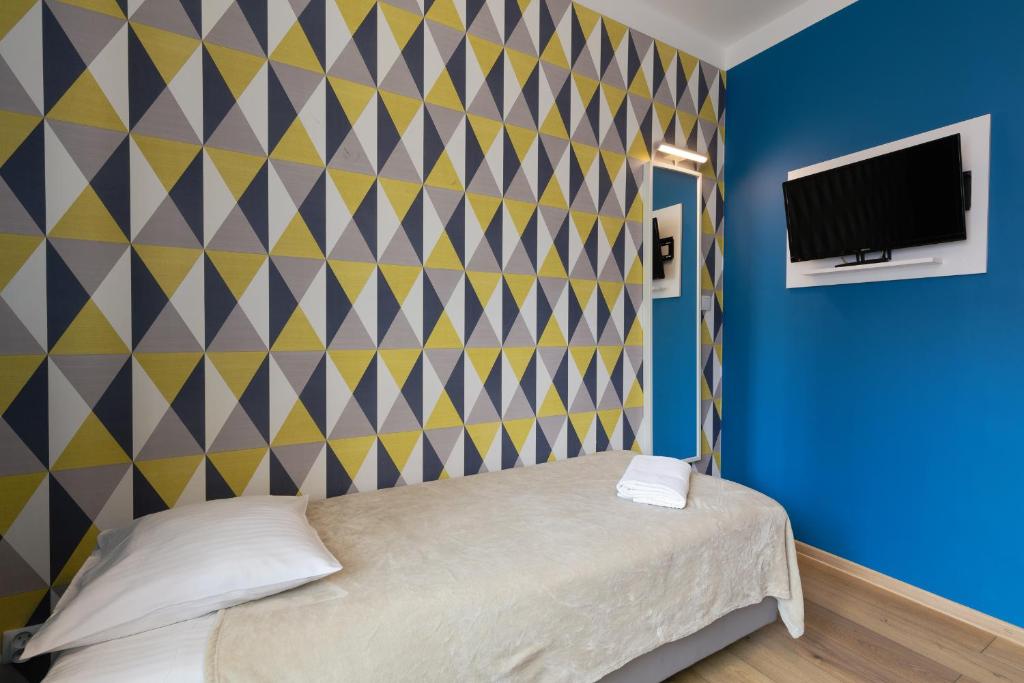 Двухместный (Двухместный номер с 2 отдельными кроватями и собственной ванной комнатой) хостела Premium Hostel, Краков