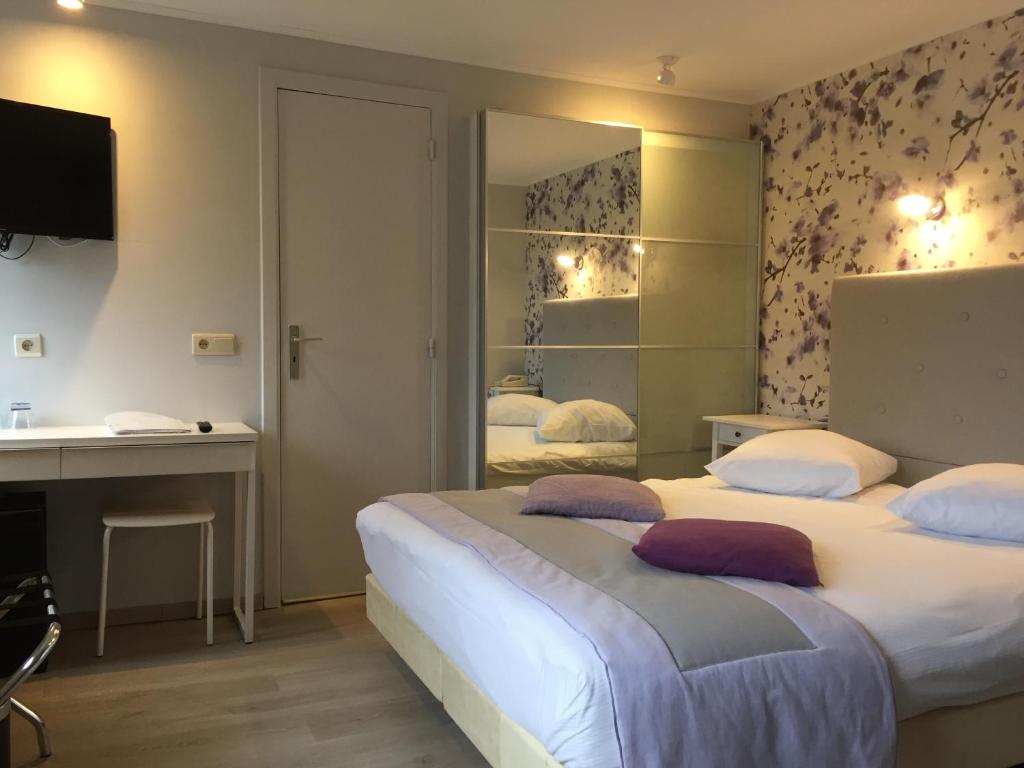 Двухместный (Двухместный номер эконом-класса с 1 кроватью) отеля Hotel Panorama, Бульон
