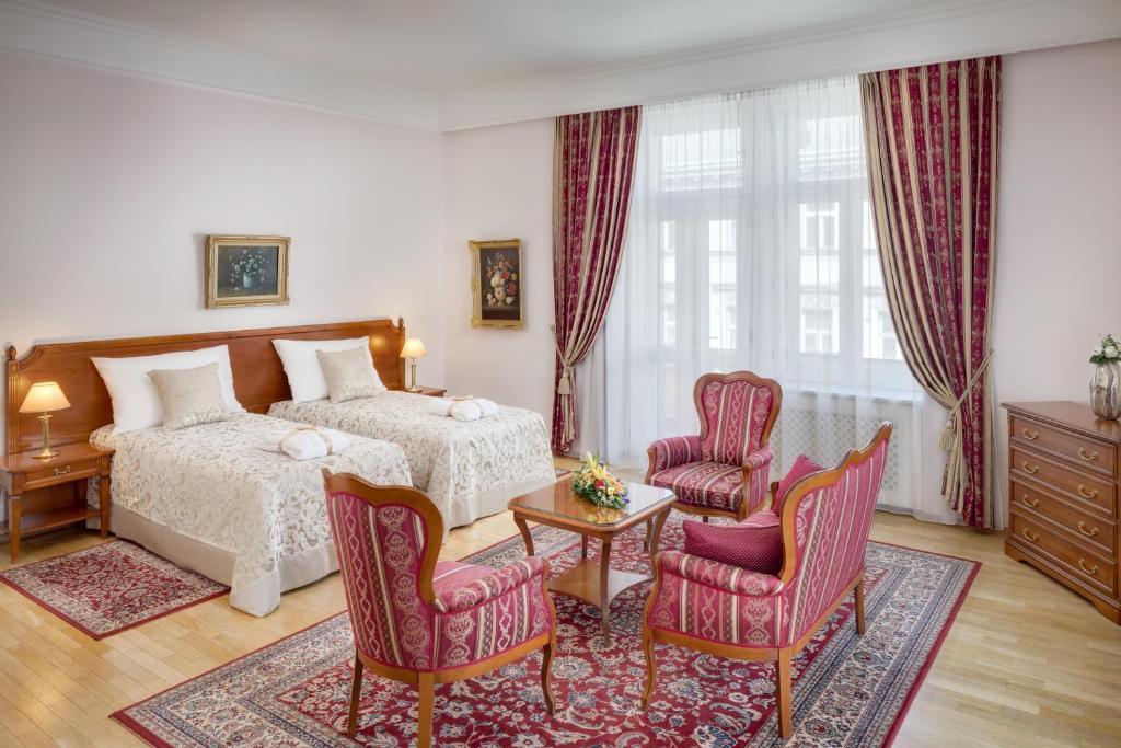 Сьюит (Полулюкс), Boutique Hotel Seven Days