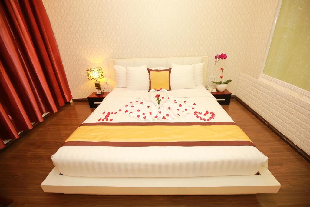 Двухместный (Двухместный номер Делюкс с 1 кроватью) отеля Lavender Hotel, Хошимин