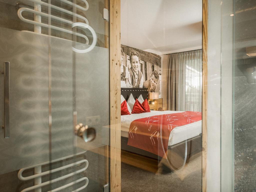 Двухместный (Двухместный номер Tirol с 1 кроватью) отеля Hotel Bergkristall, Целль-ам-Циллер