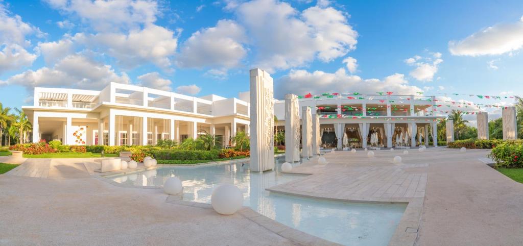 Platinum Yucatan Princess All Inclusive Suites & Spa Resort - Adults Only