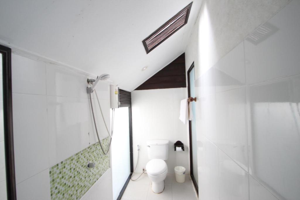 Двухместный (Улучшенный двухместный номер с 1 кроватью — вид на сад) курортного отеля Bliss Resort Krabi, Краби