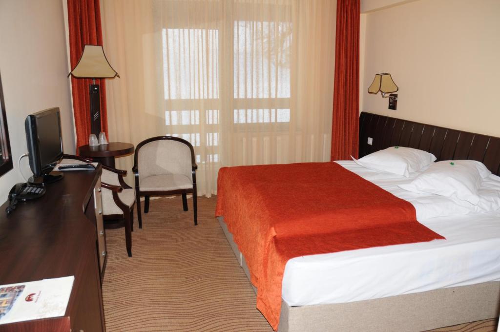Двухместный (Двухместный номер с 2 отдельными кроватями) отеля Mistral Resort, Моэчиу-де-Сус